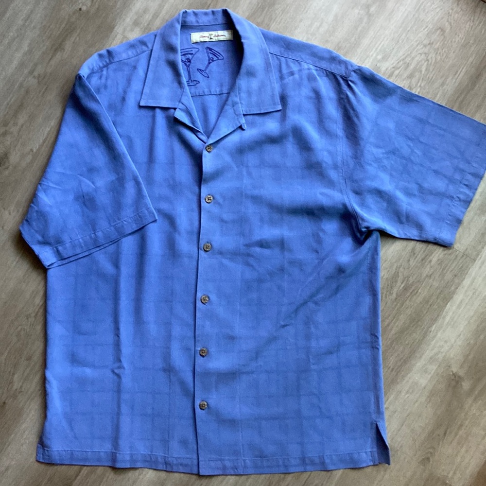 Tommy Bahama Causal Button Down Shirt - L - Blue Plaid
